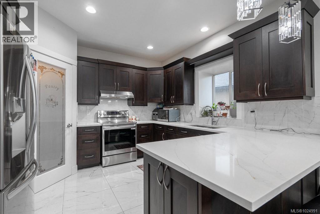 497 Poets Trail Dr, Nanaimo, British Columbia  V9R 7C5 - Photo 16 - 1024991