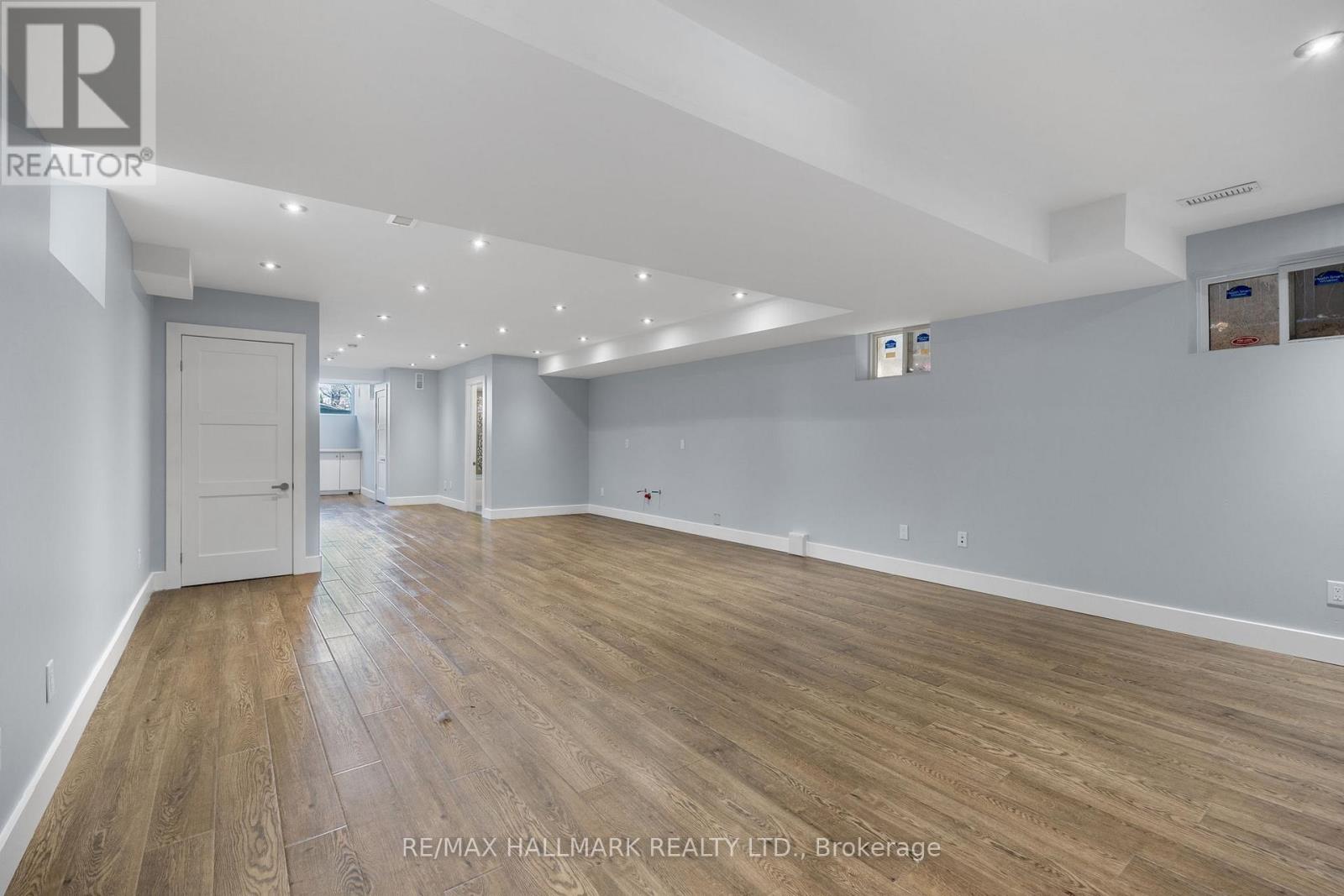 1549 Dundas Street E, Toronto, Ontario  M4L 1K6 - Photo 29 - E12755822