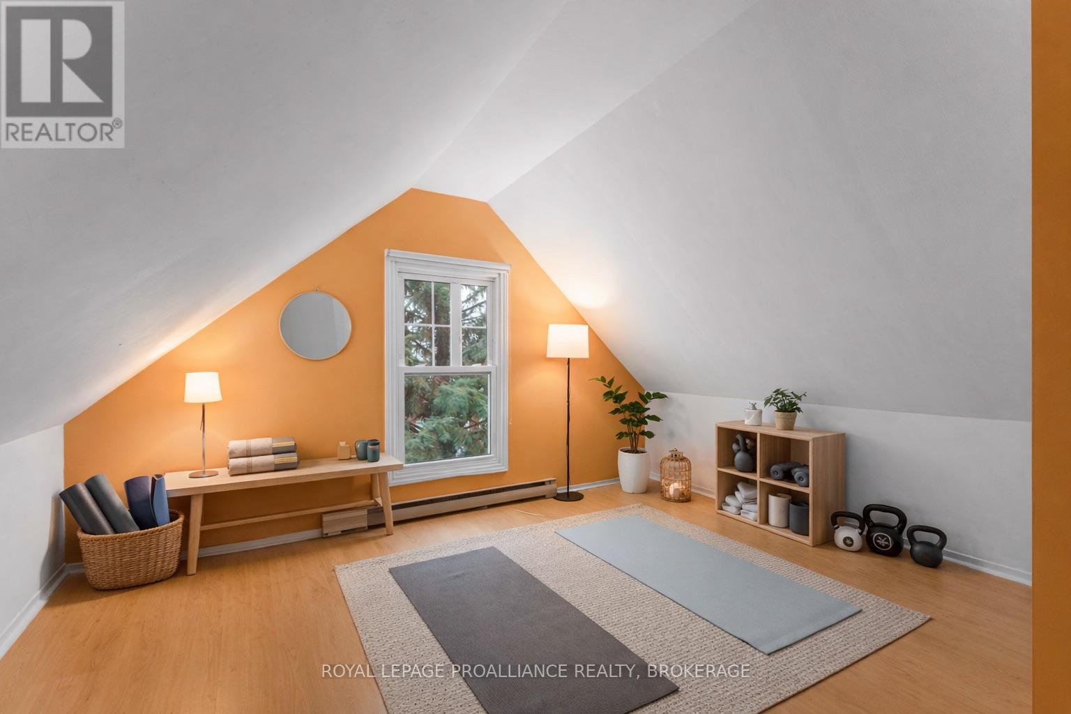 29 Livingston Avenue, Kingston, Ontario  K7L 4L1 - Photo 38 - X12755736