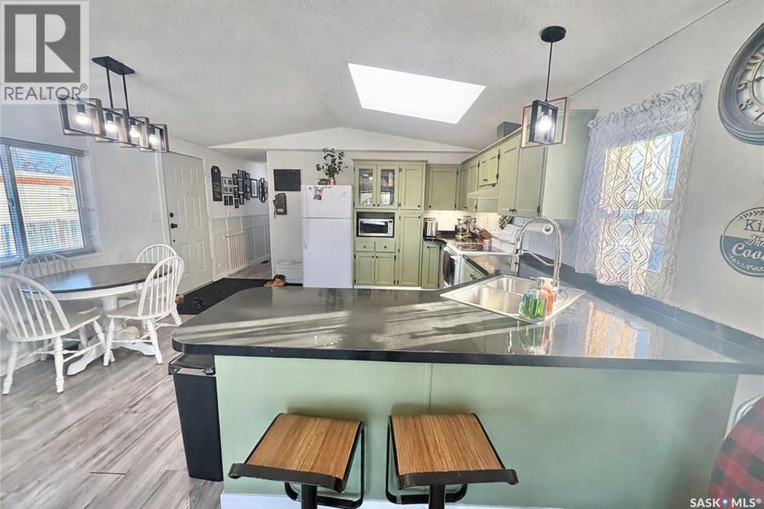 116 12th Street, Humboldt, Saskatchewan  S0K 2A0 - Photo 1 - SK027497