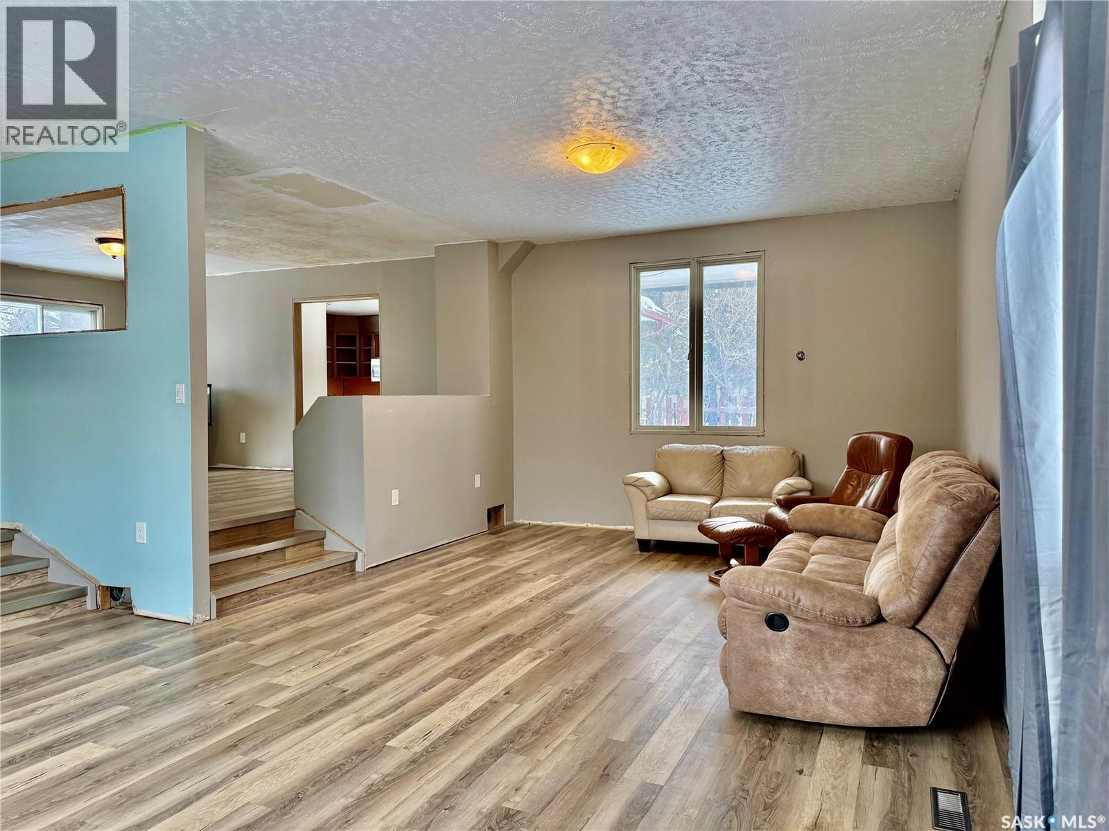 15 Willow Place, Lanigan, Saskatchewan  S0K 2M0 - Photo 5 - SK027827