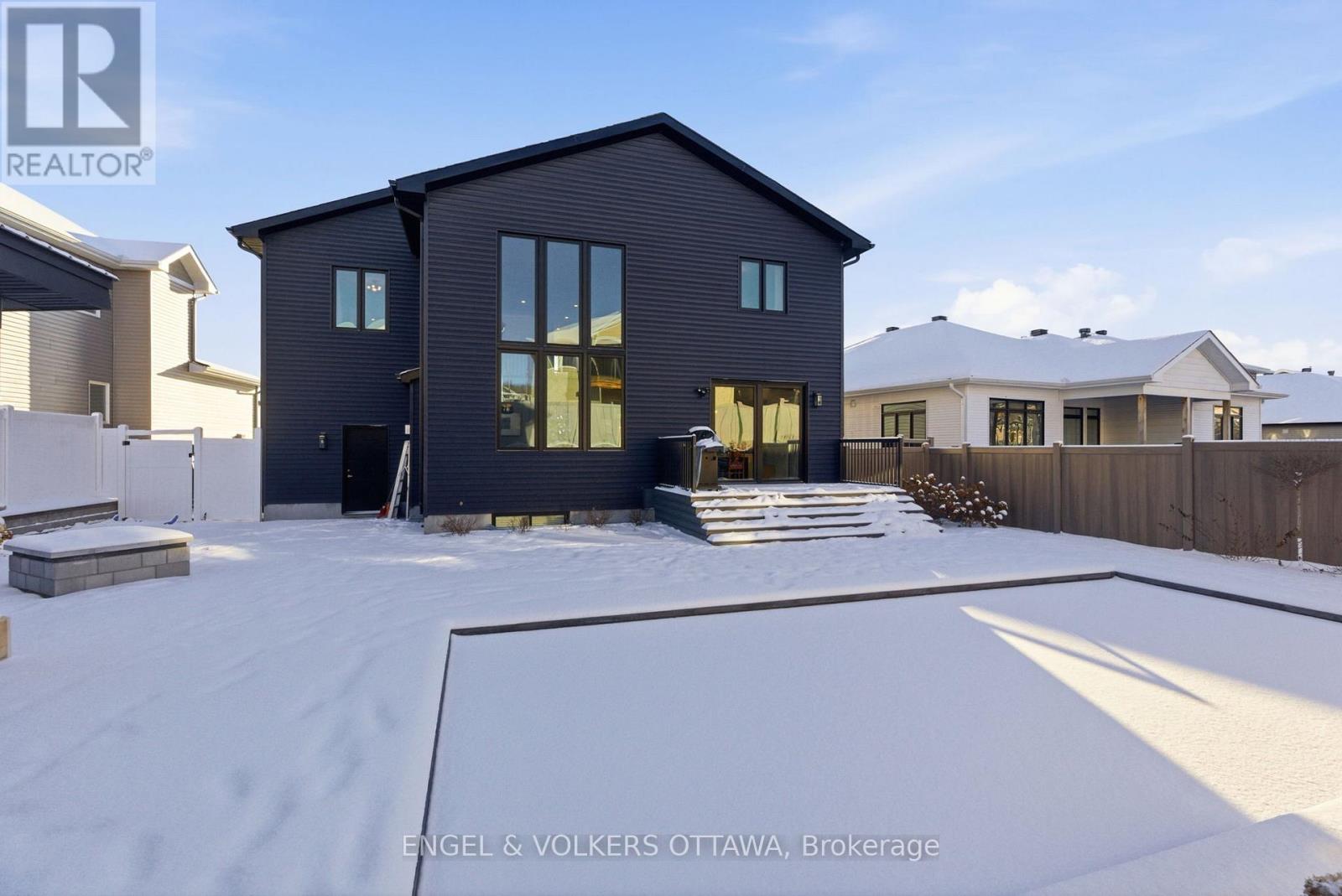 640 Meadowridge Circle, Ottawa, Ontario  K0A 1L0 - Photo 44 - X12760176