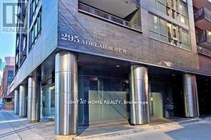 3802 - 295 Adelaide Street W, Toronto, Ontario  M5V 0L4 - Photo 2 - C12760180