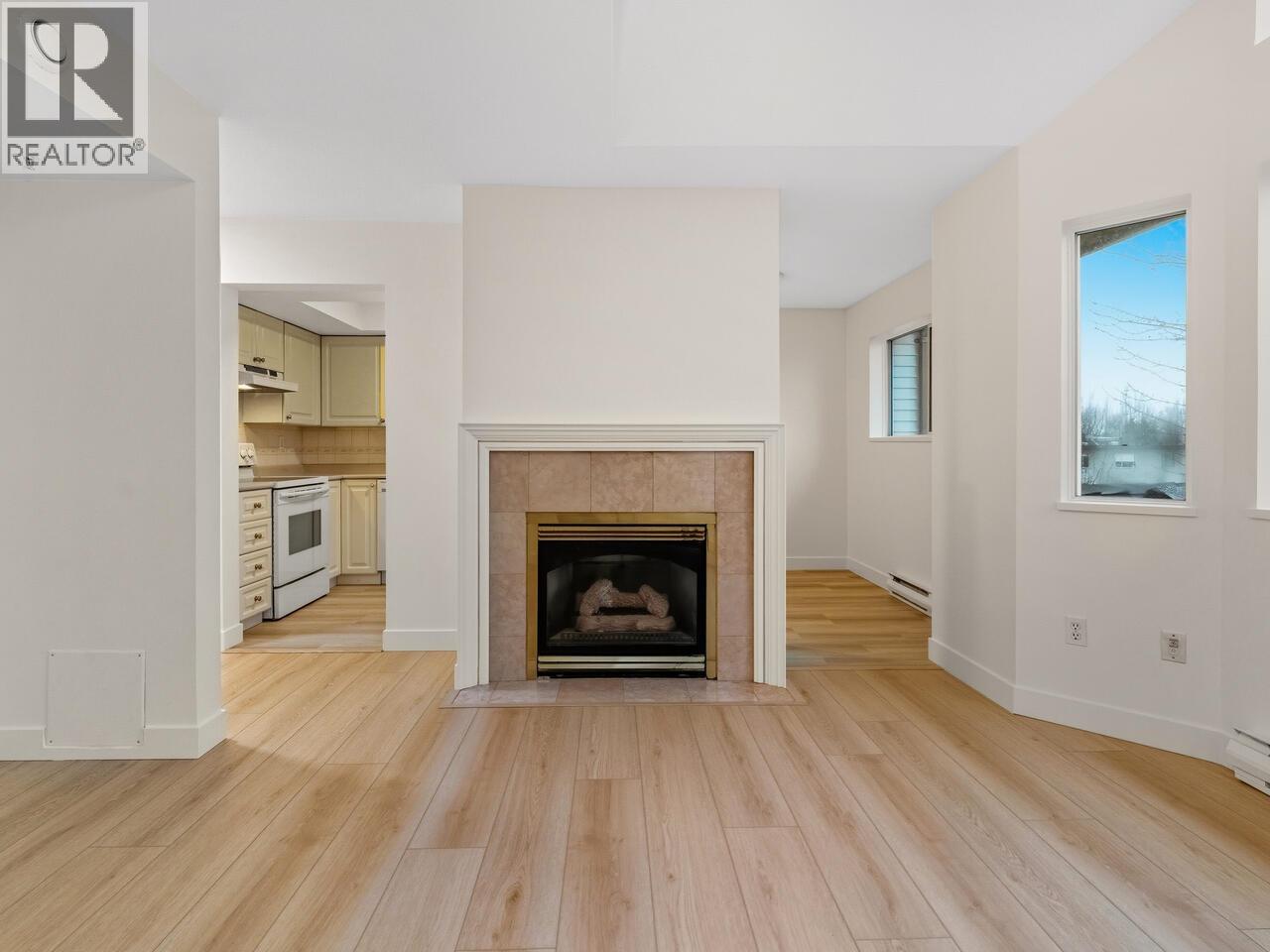 401 1723 Frances Street, Vancouver, British Columbia  V5L 1Z5 - Photo 5 - R3079310