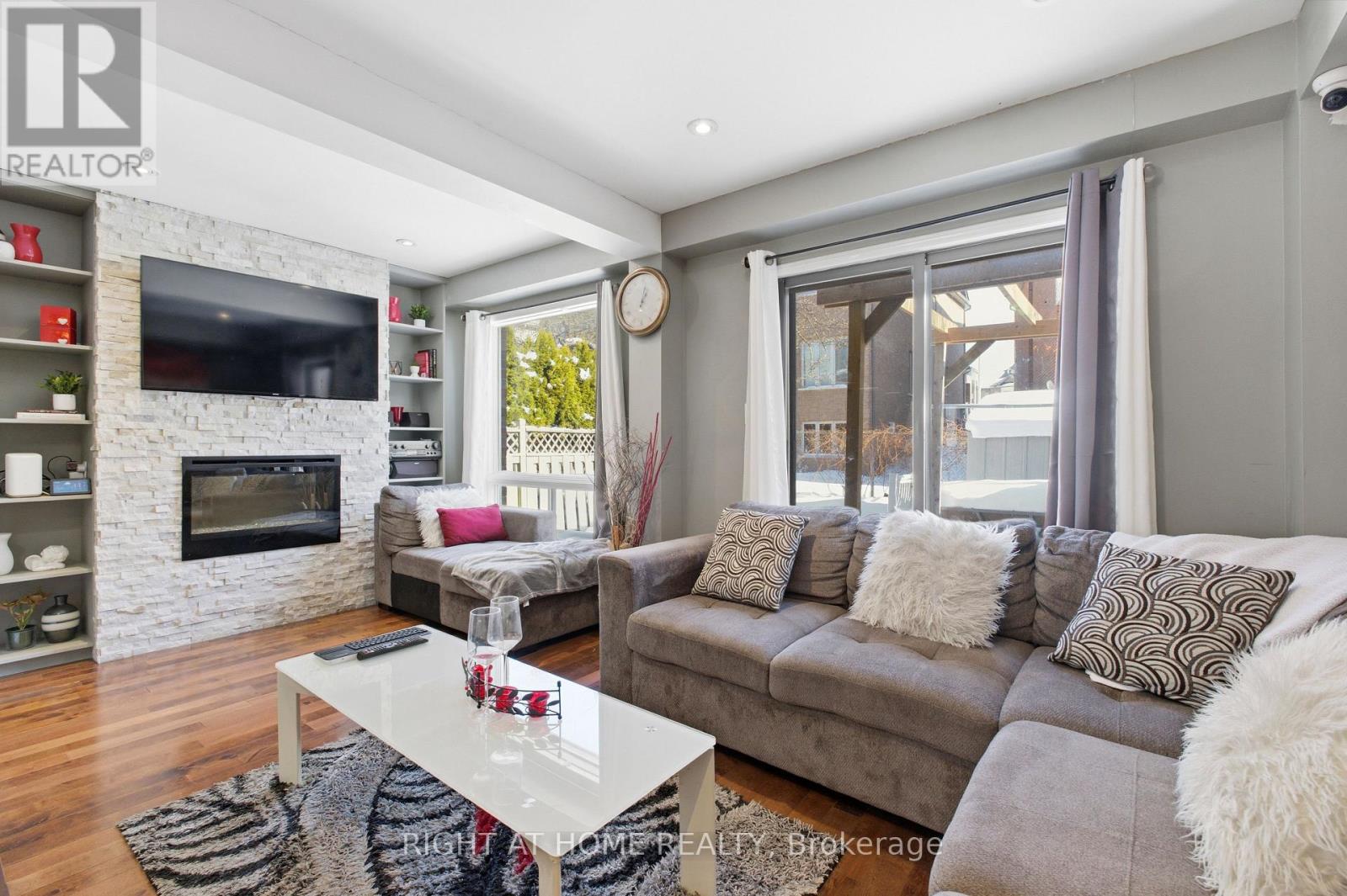 2225 Wildwood Crescent N, Pickering, Ontario  L1X 2R6 - Photo 10 - E12760186