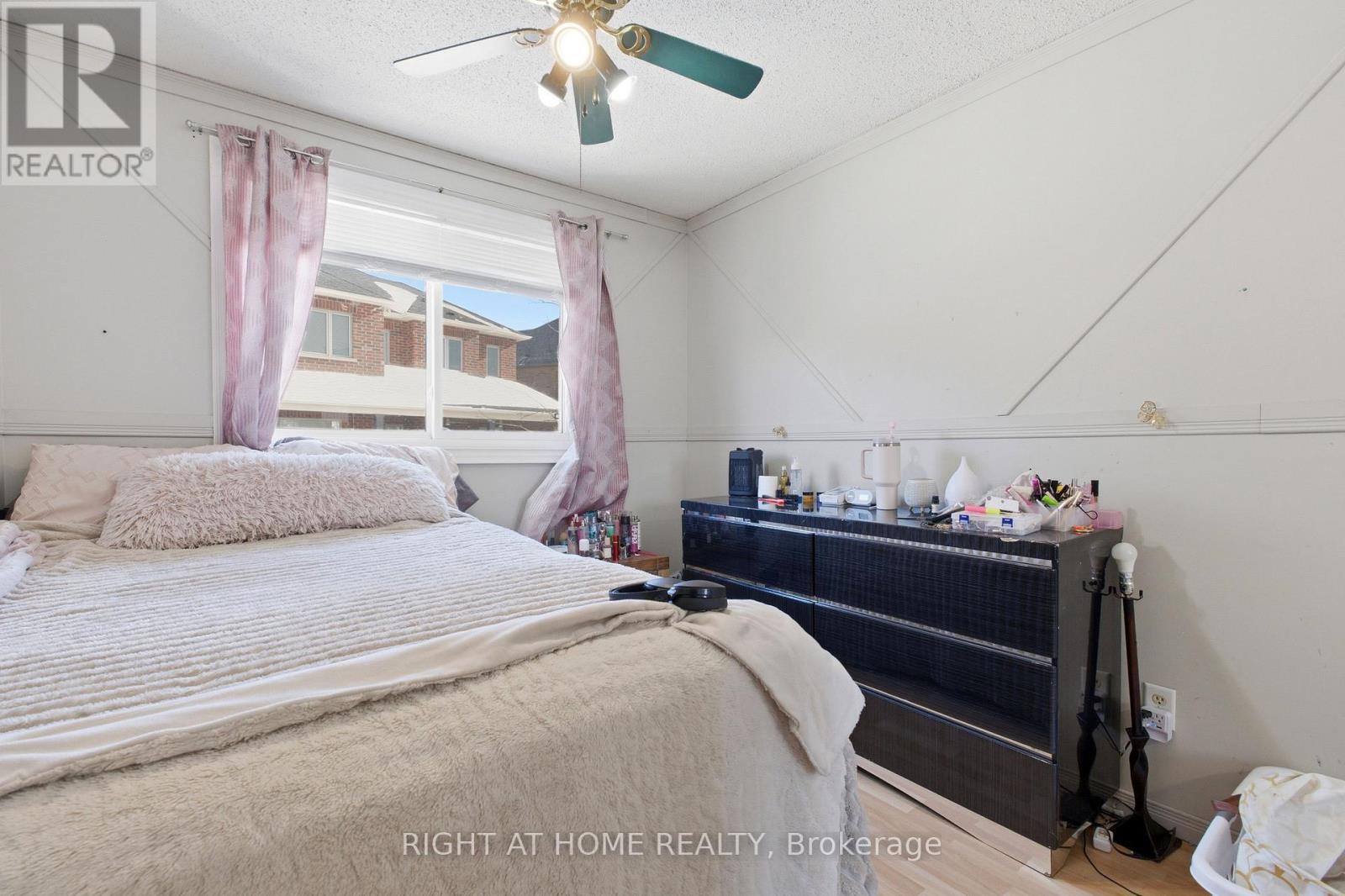 2225 Wildwood Crescent N, Pickering, Ontario  L1X 2R6 - Photo 19 - E12760186