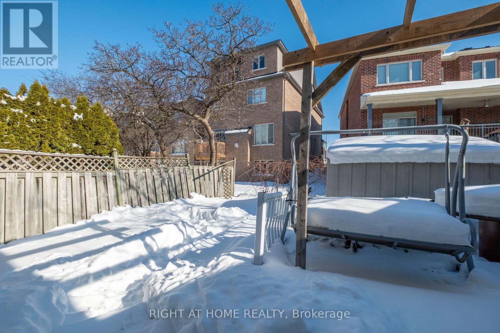 2225 Wildwood Crescent N, Pickering, Ontario  L1X 2R6 - Photo 32 - E12760186
