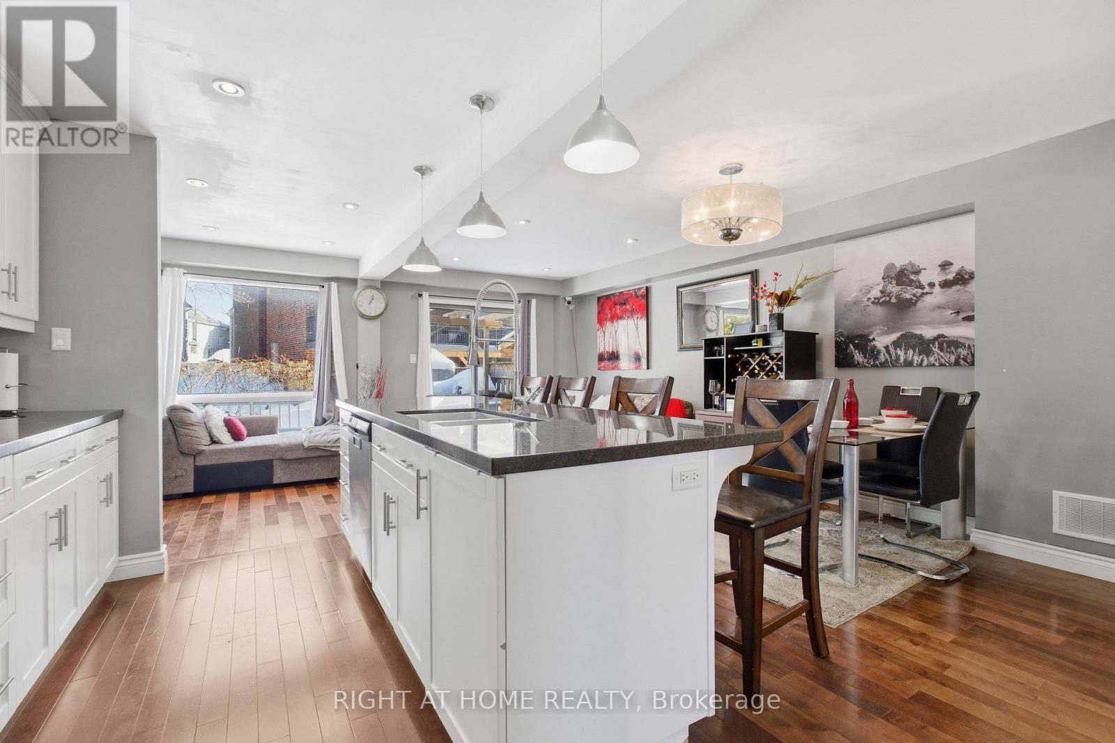 2225 Wildwood Crescent N, Pickering, Ontario  L1X 2R6 - Photo 4 - E12760186