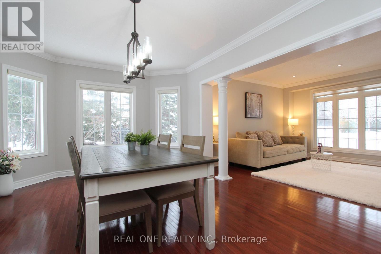 2 Delisle Street, Richmond Hill (Devonsleigh), Ontario  L4S 2R3 - Photo 4 - N12760182