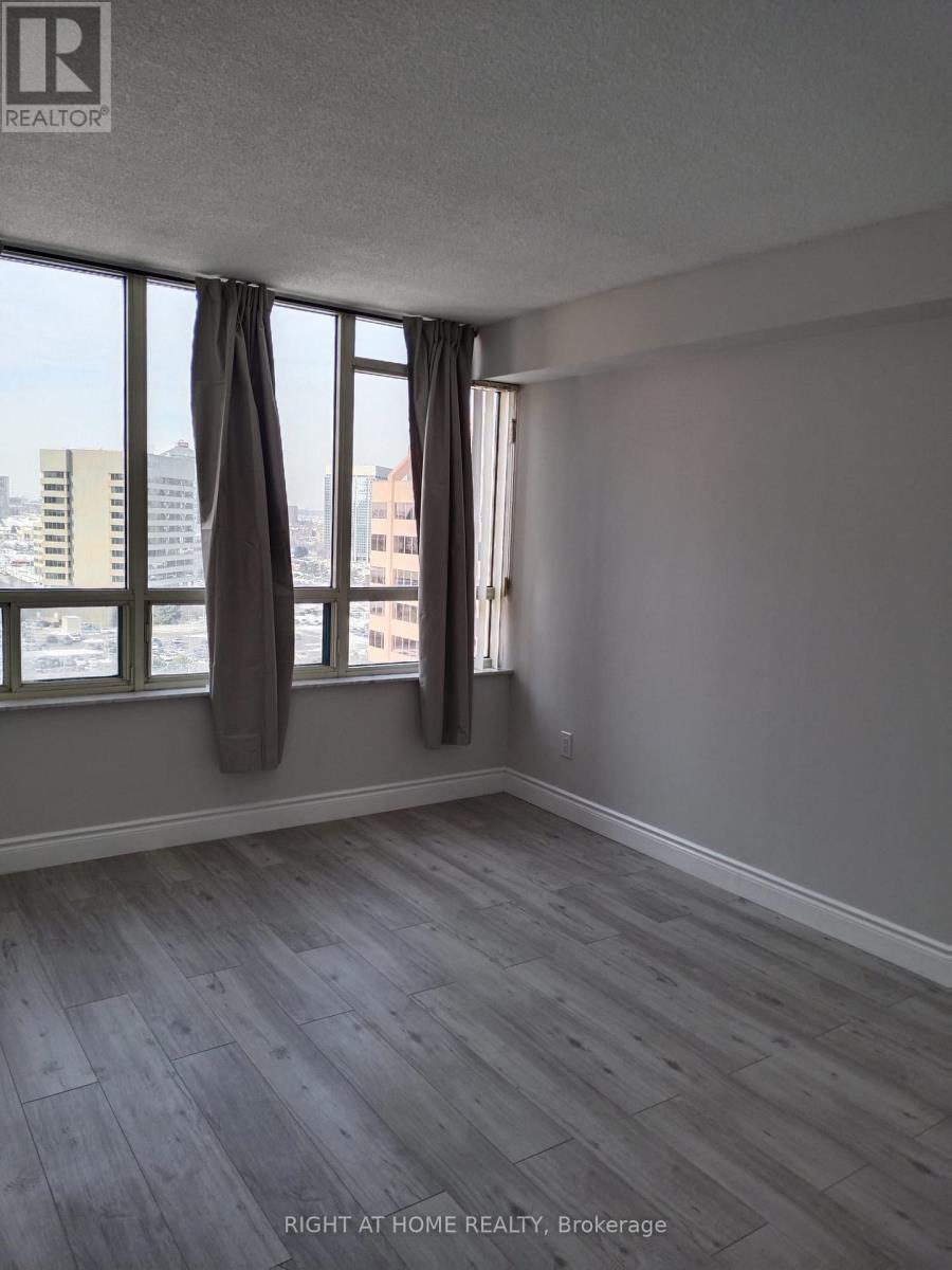 1504 - 265 Enfield Place, Mississauga, Ontario  L5B 3Y7 - Photo 36 - W12740460