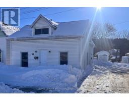 38 STANLEY STREET, Quinte West, Ontario