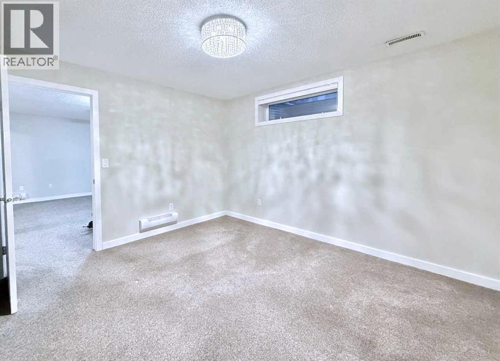 161 Springbank Place Sw, Calgary, Alberta  T3H 3S5 - Photo 24 - A2278422