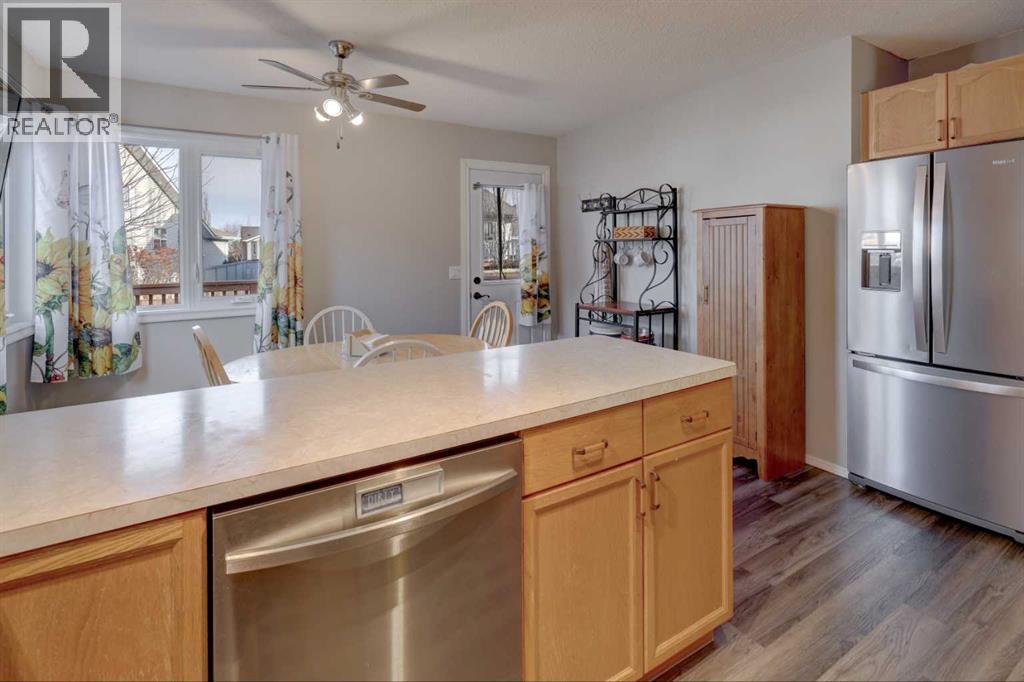 411 Strathford Boulevard, Strathmore, Alberta  T1P 1P2 - Photo 14 - A2283344