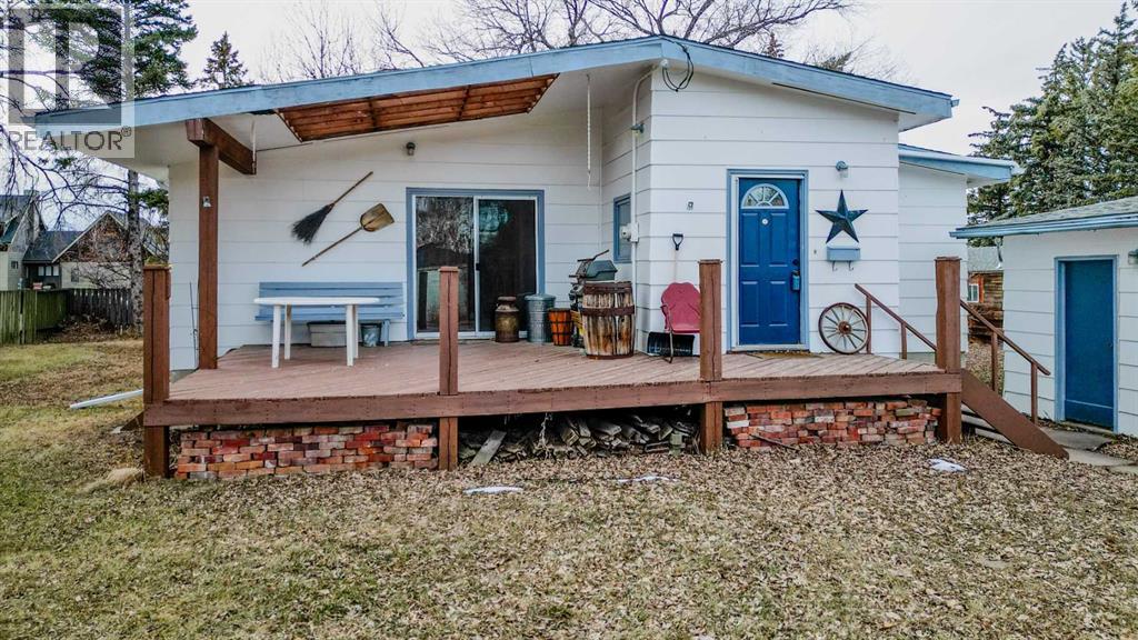 95 N 250 W, Raymond, Alberta  T0K 2S0 - Photo 6 - A2282993