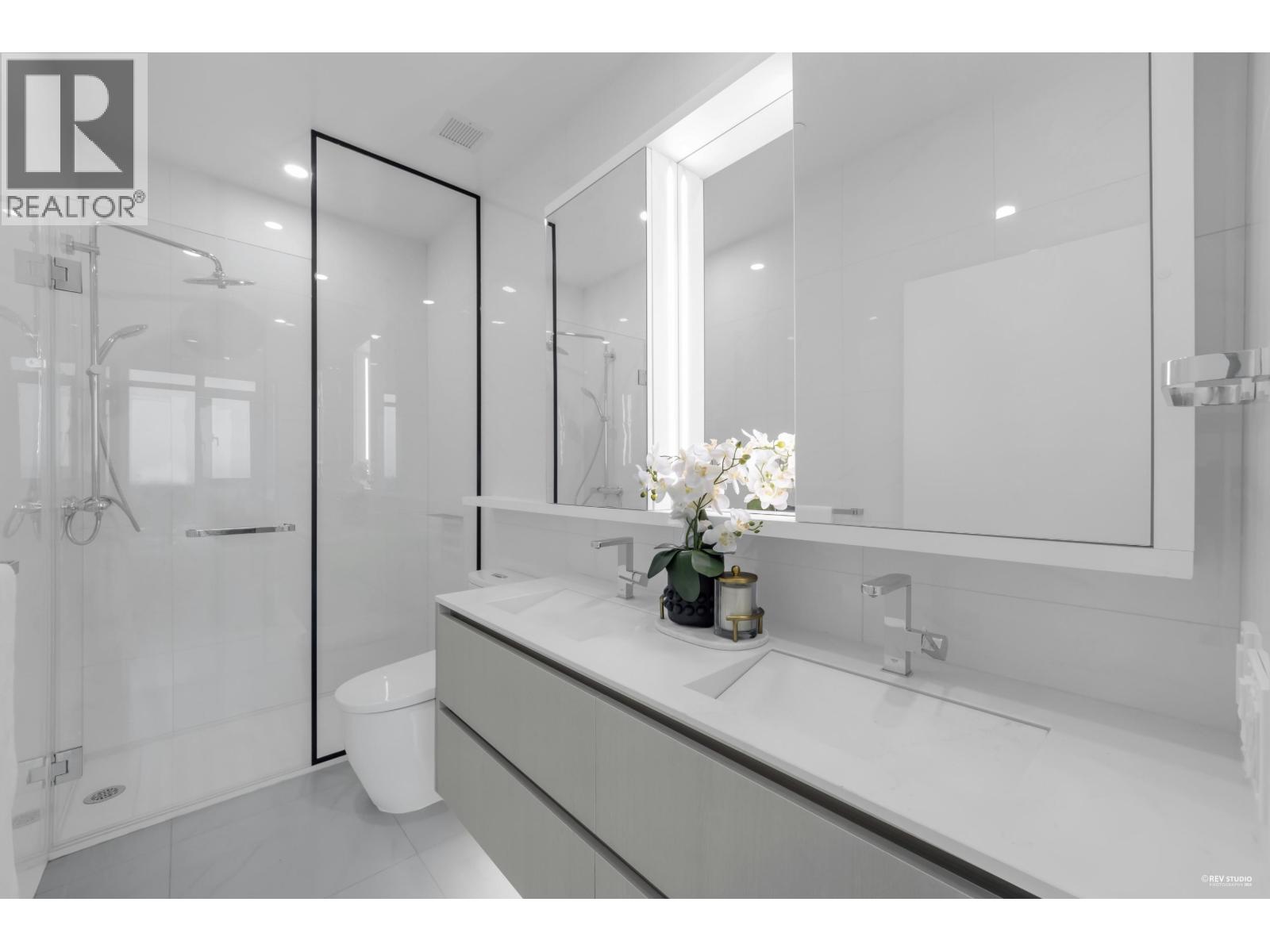 1001 8415 Granville Street, Vancouver, British Columbia  V6P 0M2 - Photo 8 - R3086774