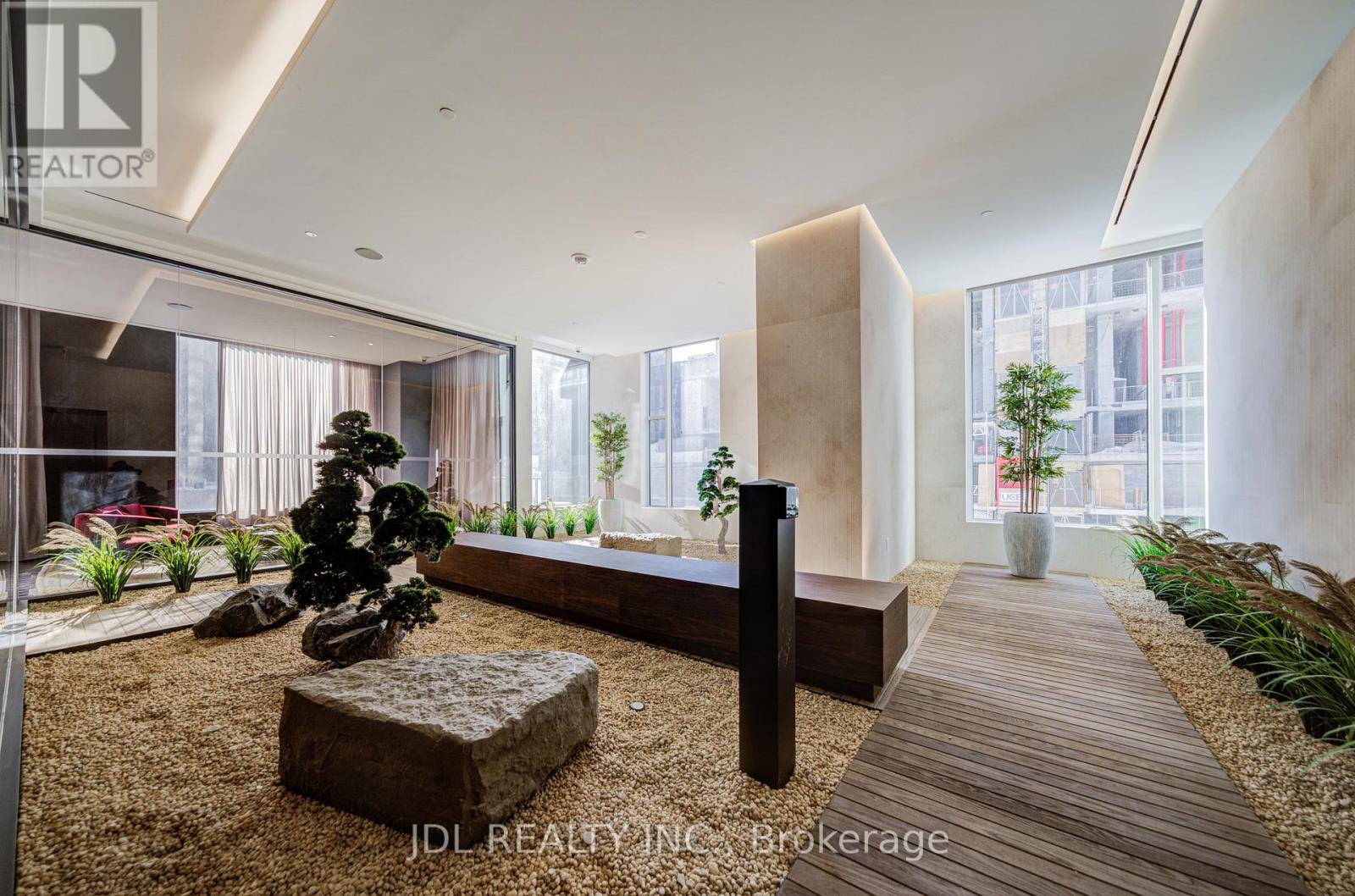 4805 - 11 Yorkville Avenue, Toronto, Ontario  M4W 1L2 - Photo 12 - C12760194