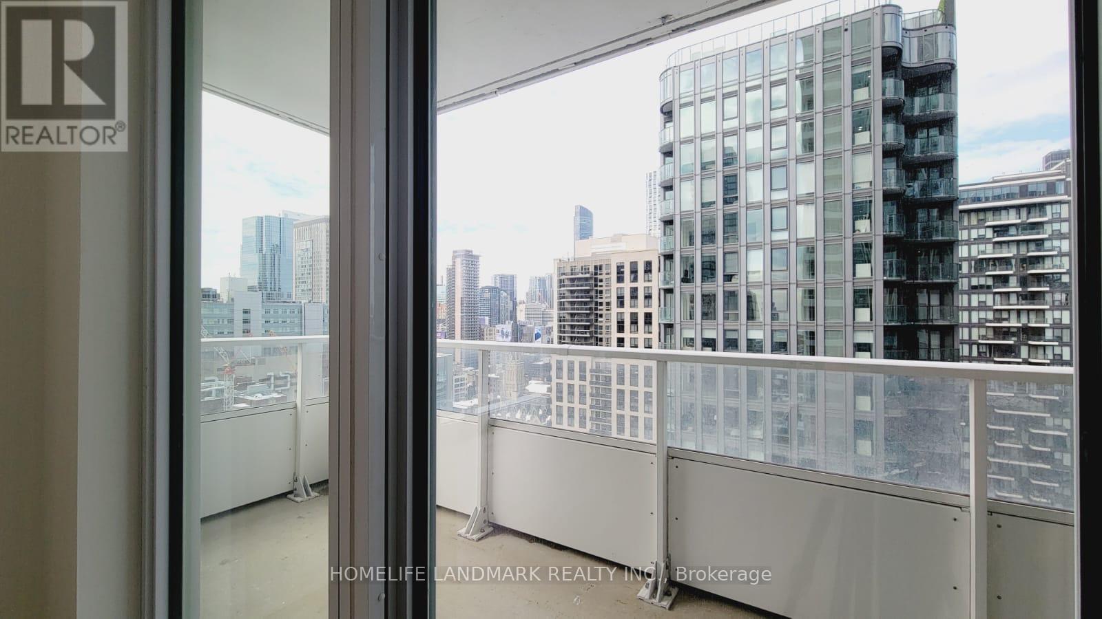 2311 - 88 Queen Street E, Toronto, Ontario  M5C 0B6 - Photo 2 - C12760202