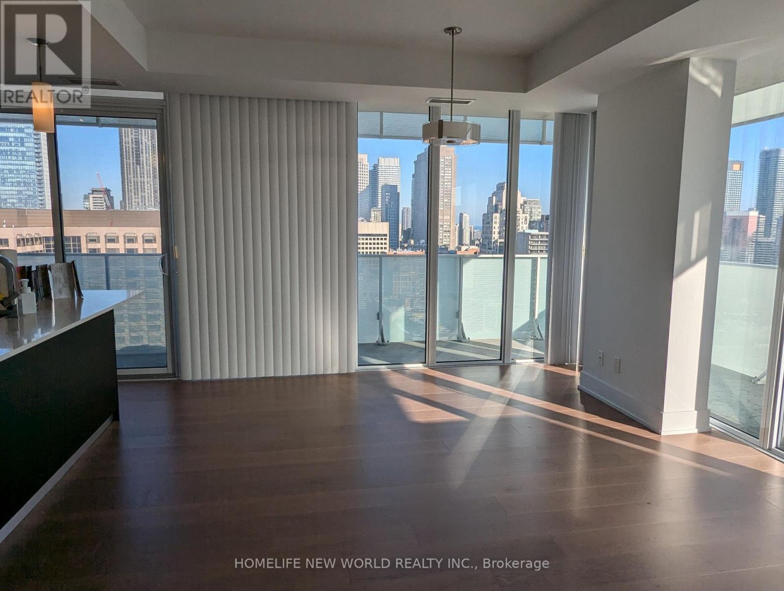 2803 - 200 Bloor Street, Toronto, Ontario  M5S 1T8 - Photo 4 - C12760206