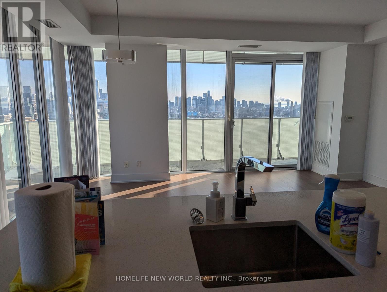 2803 - 200 Bloor Street, Toronto, Ontario  M5S 1T8 - Photo 6 - C12760206