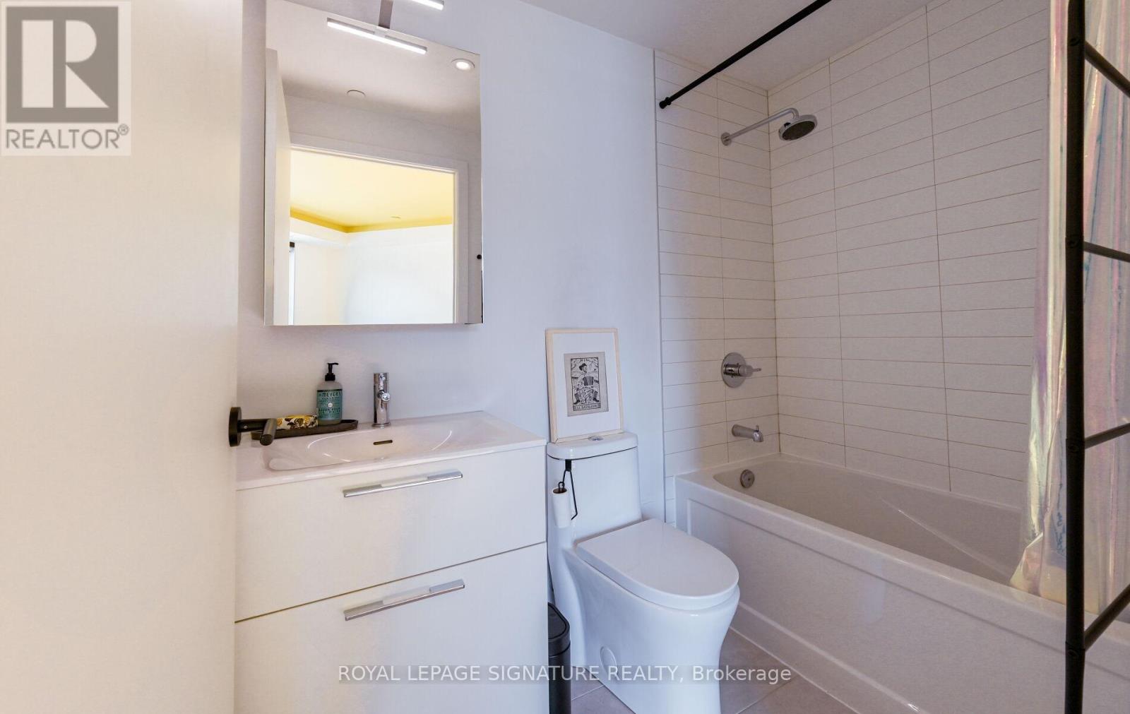 206 - 200 Sudbury Street, Toronto, Ontario  M6J 0H1 - Photo 44 - C12760212