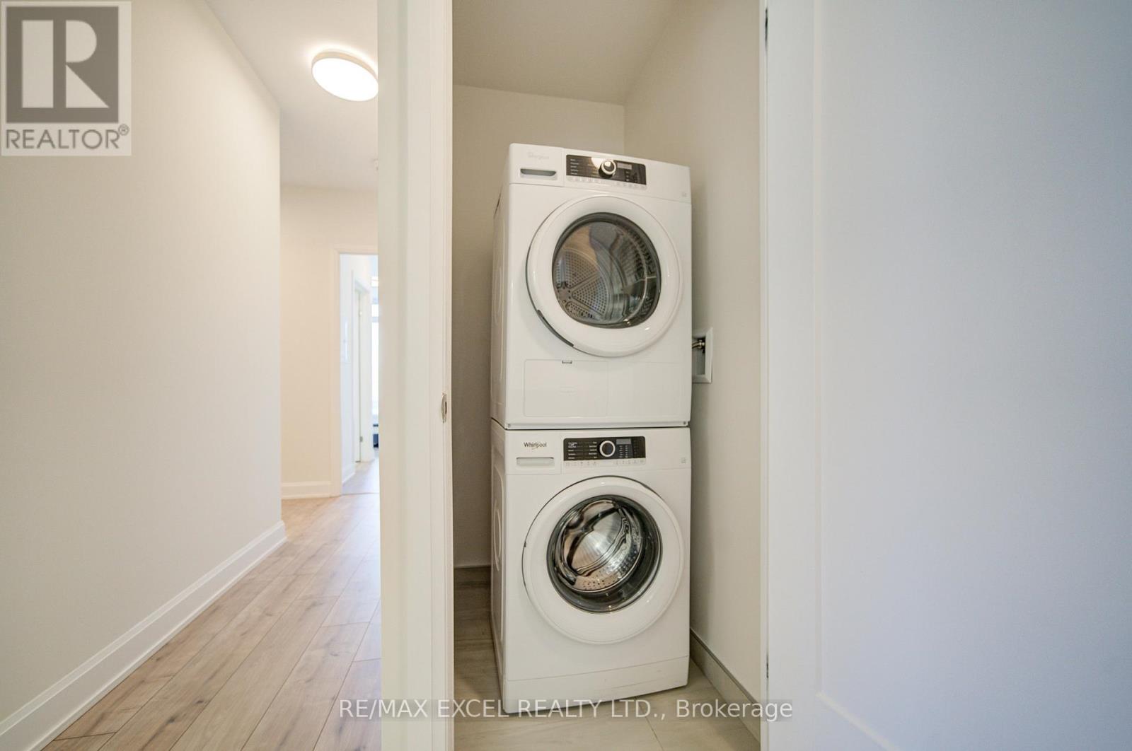 1001 - 38 Water Walk Drive, Markham, Ontario  L3R 6M8 - Photo 10 - N12760214