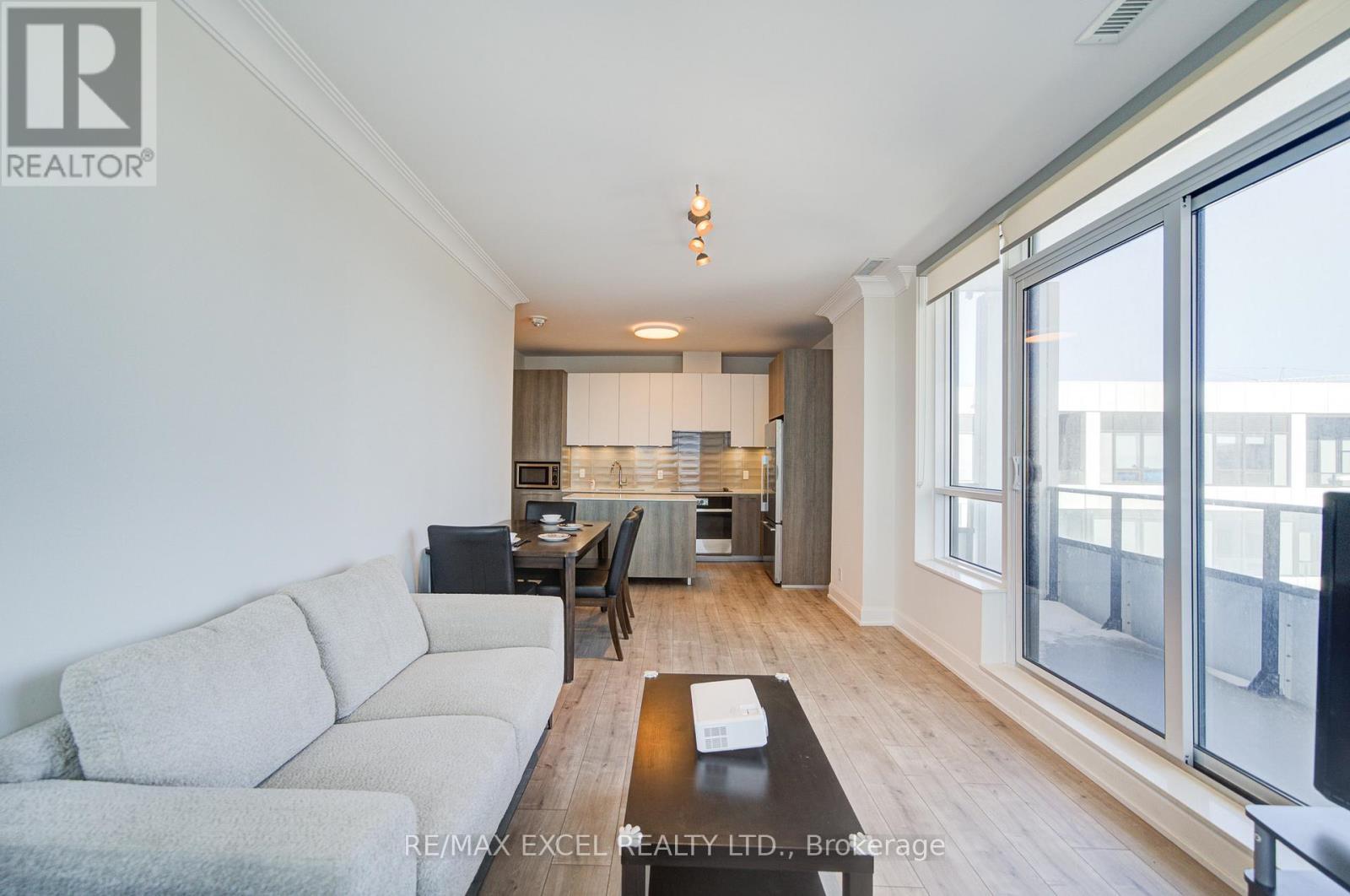 1001 - 38 Water Walk Drive, Markham, Ontario  L3R 6M8 - Photo 27 - N12760214