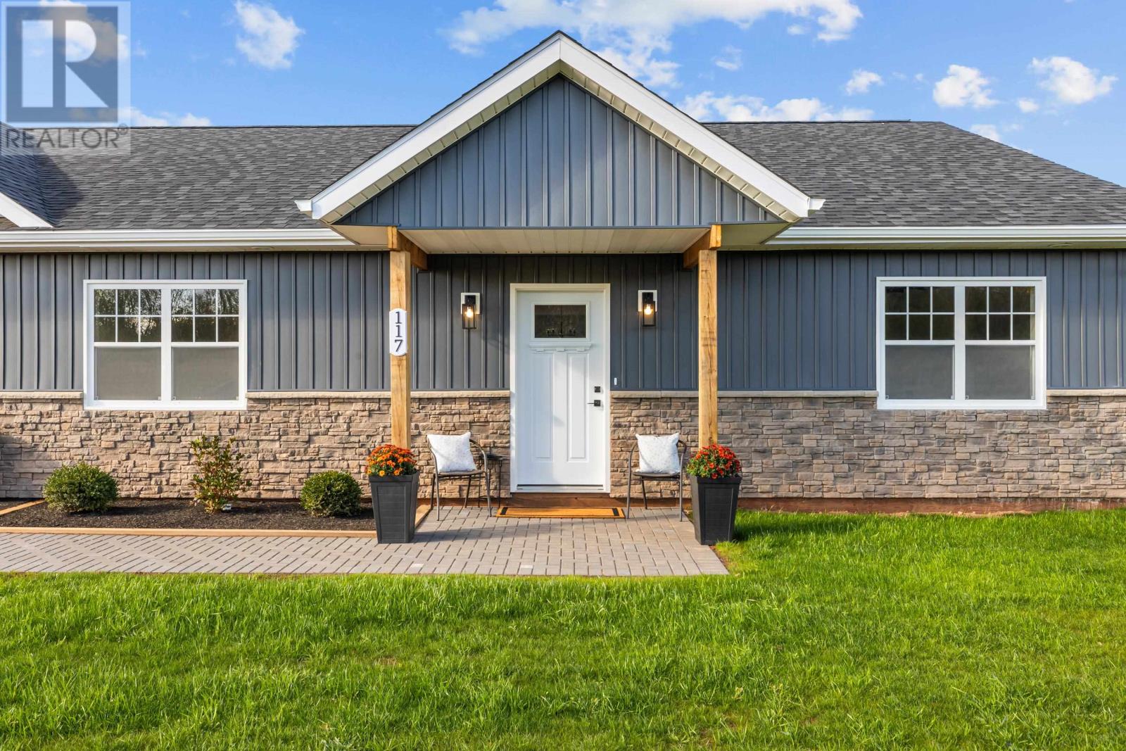 117 Waters Edge Lane, Cornwall, Prince Edward Island  C0A 1H4 - Photo 2 - 202602159