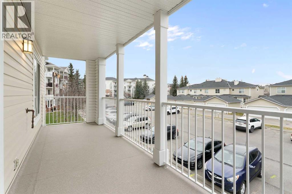 202, 9 Country Village Bay Ne, Calgary, Alberta  T3K 5J8 - Photo 30 - A2269949