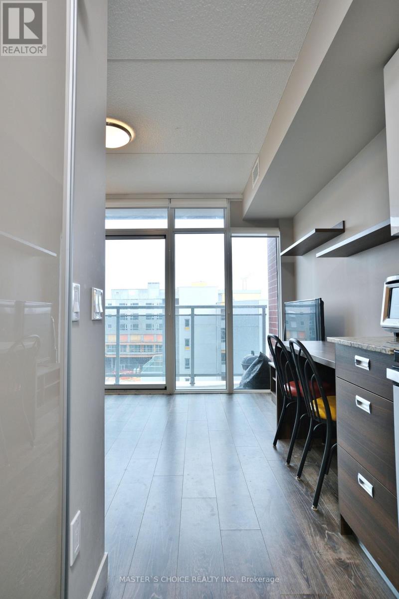 605 - 308 Lester Street, Waterloo, Ontario  N2L 3W6 - Photo 6 - X12760222