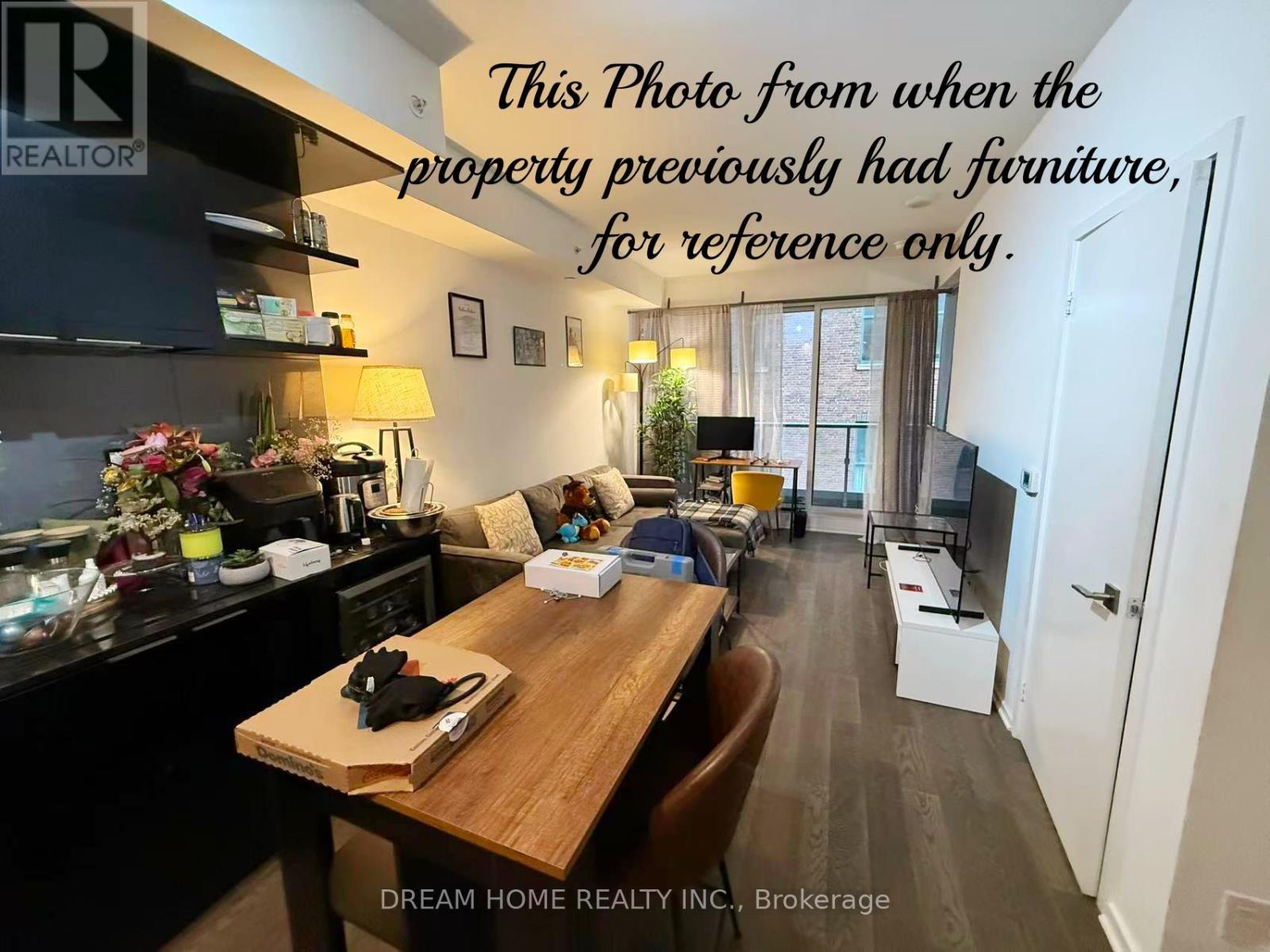 810 - 70 Temperance Street, Toronto, Ontario  M5H 4E8 - Photo 2 - C12754266