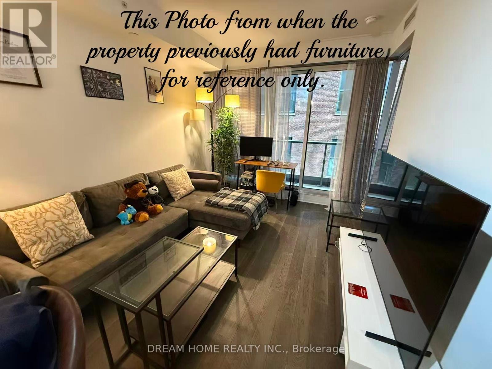 810 - 70 Temperance Street, Toronto, Ontario  M5H 4E8 - Photo 3 - C12754266