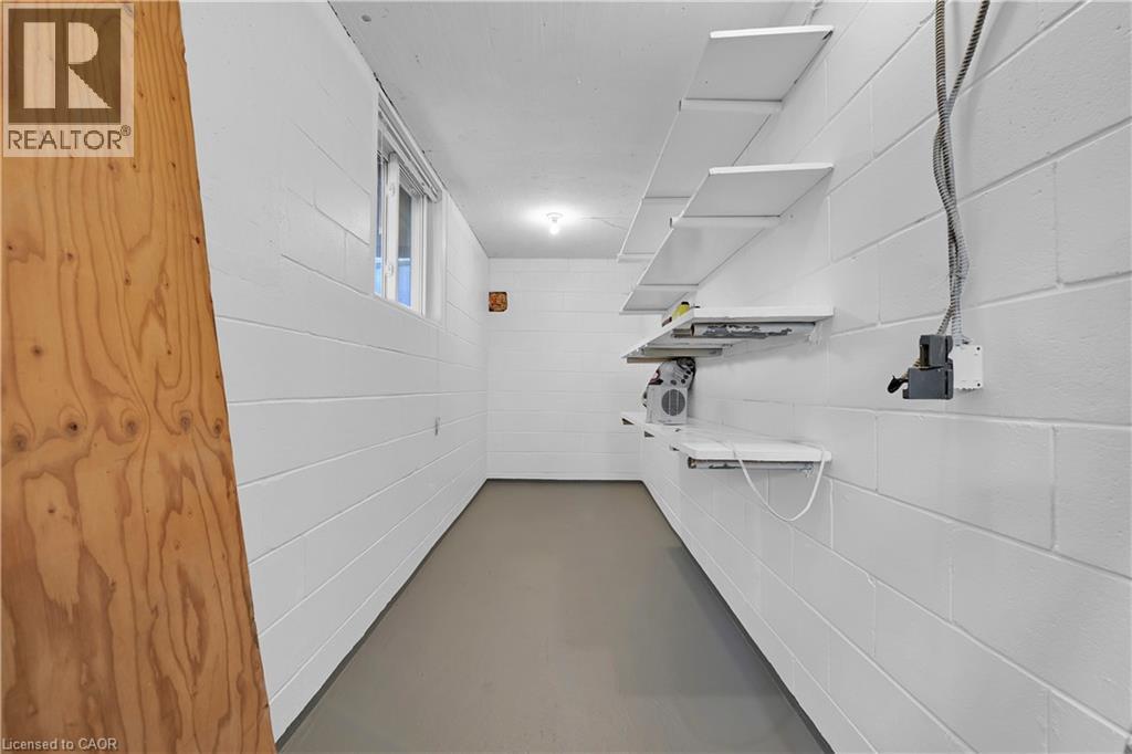 33 Dana Drive Unit# Lower Suite, Hamilton, Ontario  L9A 3H7 - Photo 23 - 40803164