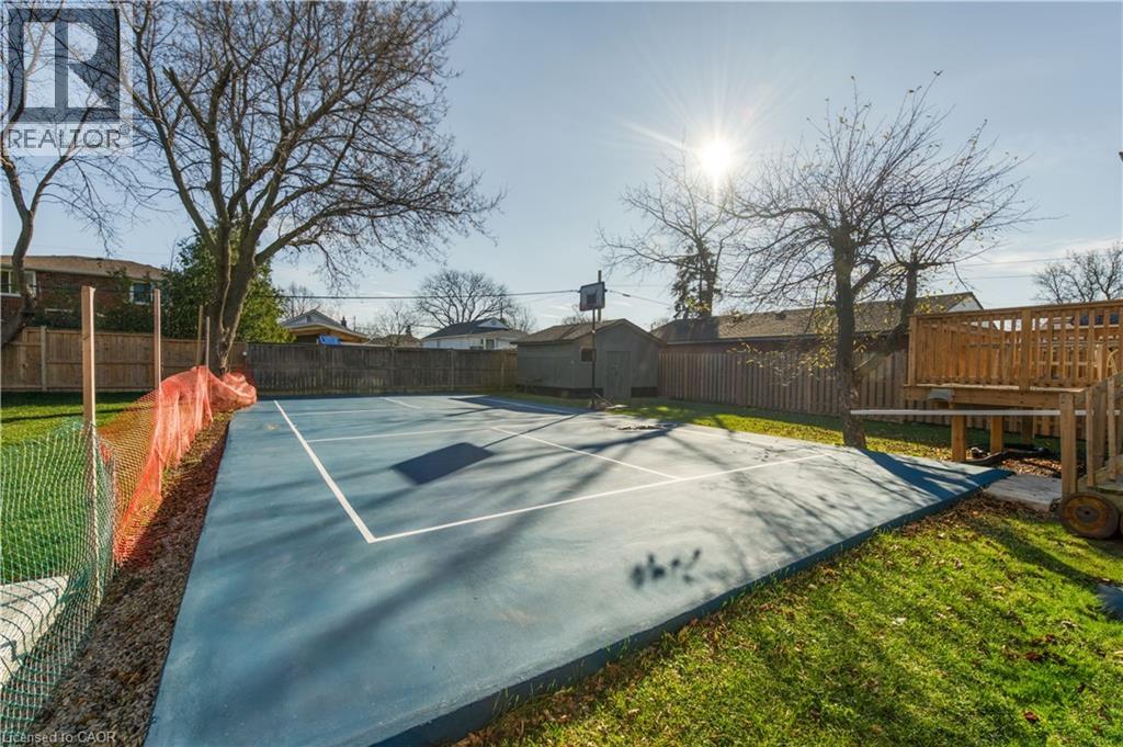 33 Dana Drive Unit# Lower Suite, Hamilton, Ontario  L9A 3H7 - Photo 25 - 40803164