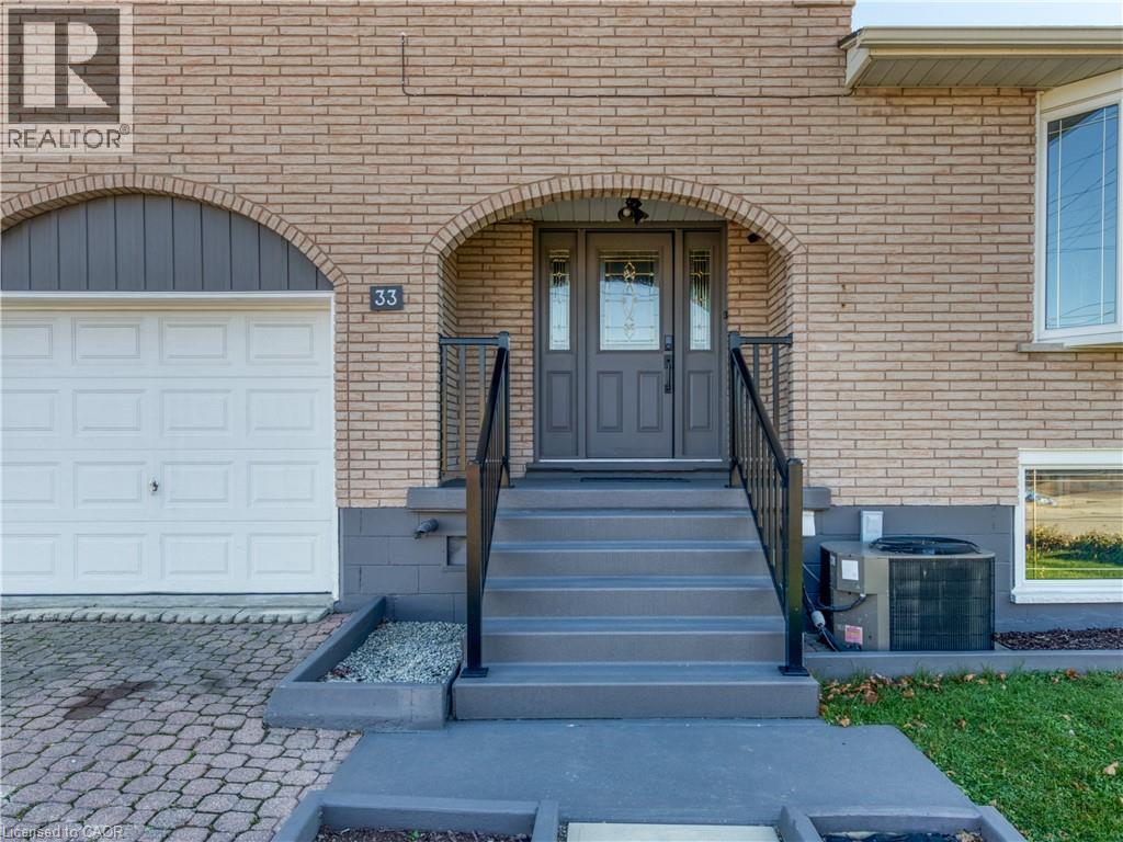 33 Dana Drive Unit# Lower Suite, Hamilton, Ontario  L9A 3H7 - Photo 5 - 40803164