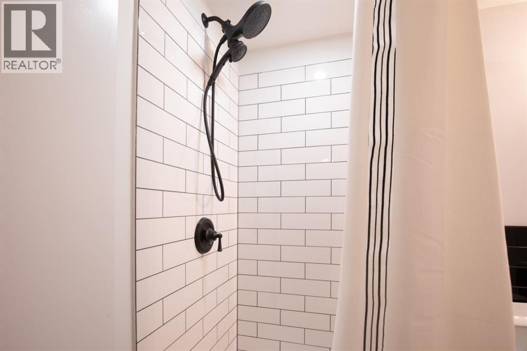 7 Stirling Close, Red Deer, Alberta  T4N 0A8 - Photo 25 - A2276976