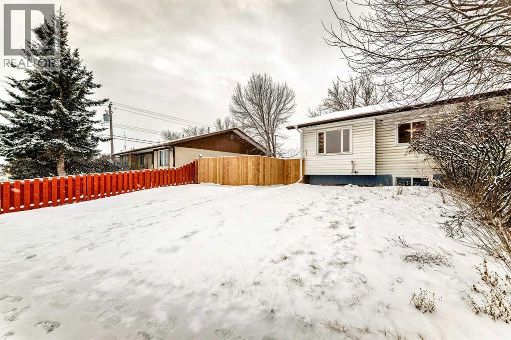 937 Marcombe Drive Ne, Calgary, Alberta  T2A 3H2 - Photo 48 - A2281922