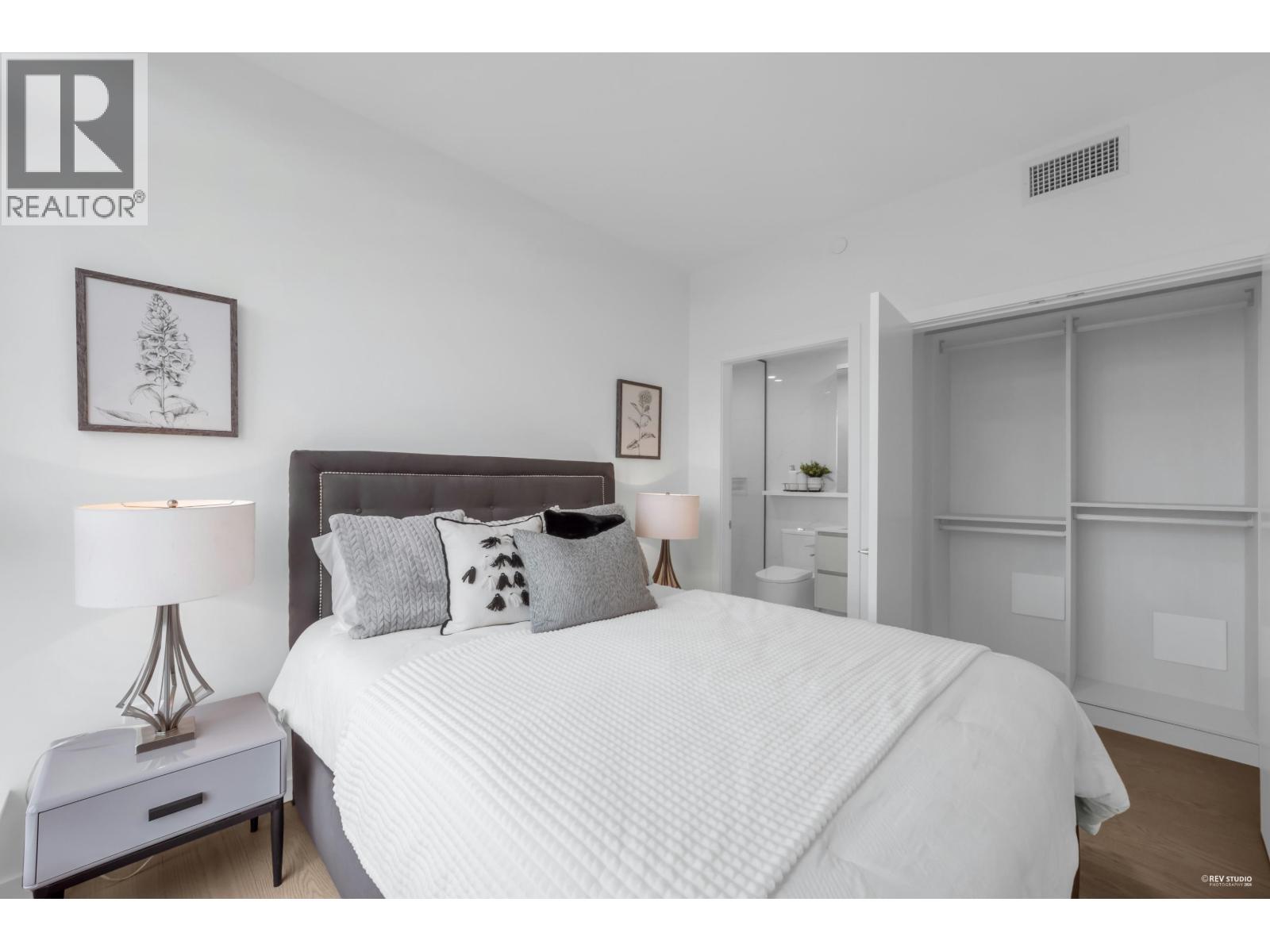 402 8415 Granville Street, Vancouver, British Columbia  V6P 0M2 - Photo 12 - R3086794