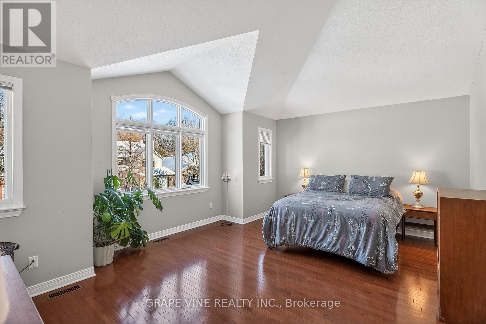 130 Springcreek Crescent, Ottawa, Ontario  K2M 2M1 - Photo 20 - X12760232