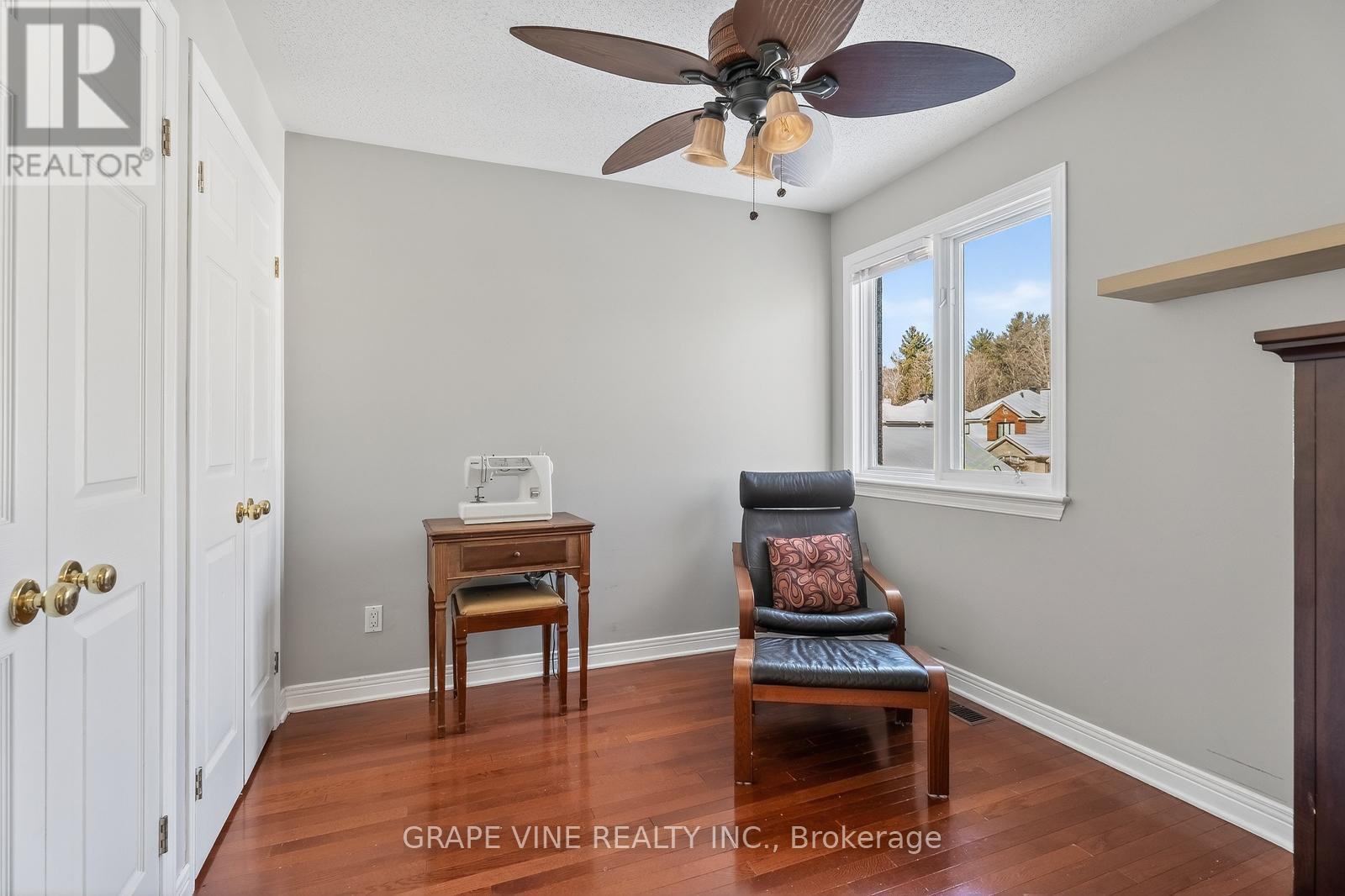 130 Springcreek Crescent, Ottawa, Ontario  K2M 2M1 - Photo 24 - X12760232