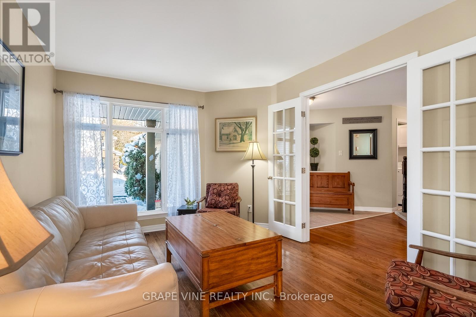 130 Springcreek Crescent, Ottawa, Ontario  K2M 2M1 - Photo 9 - X12760232