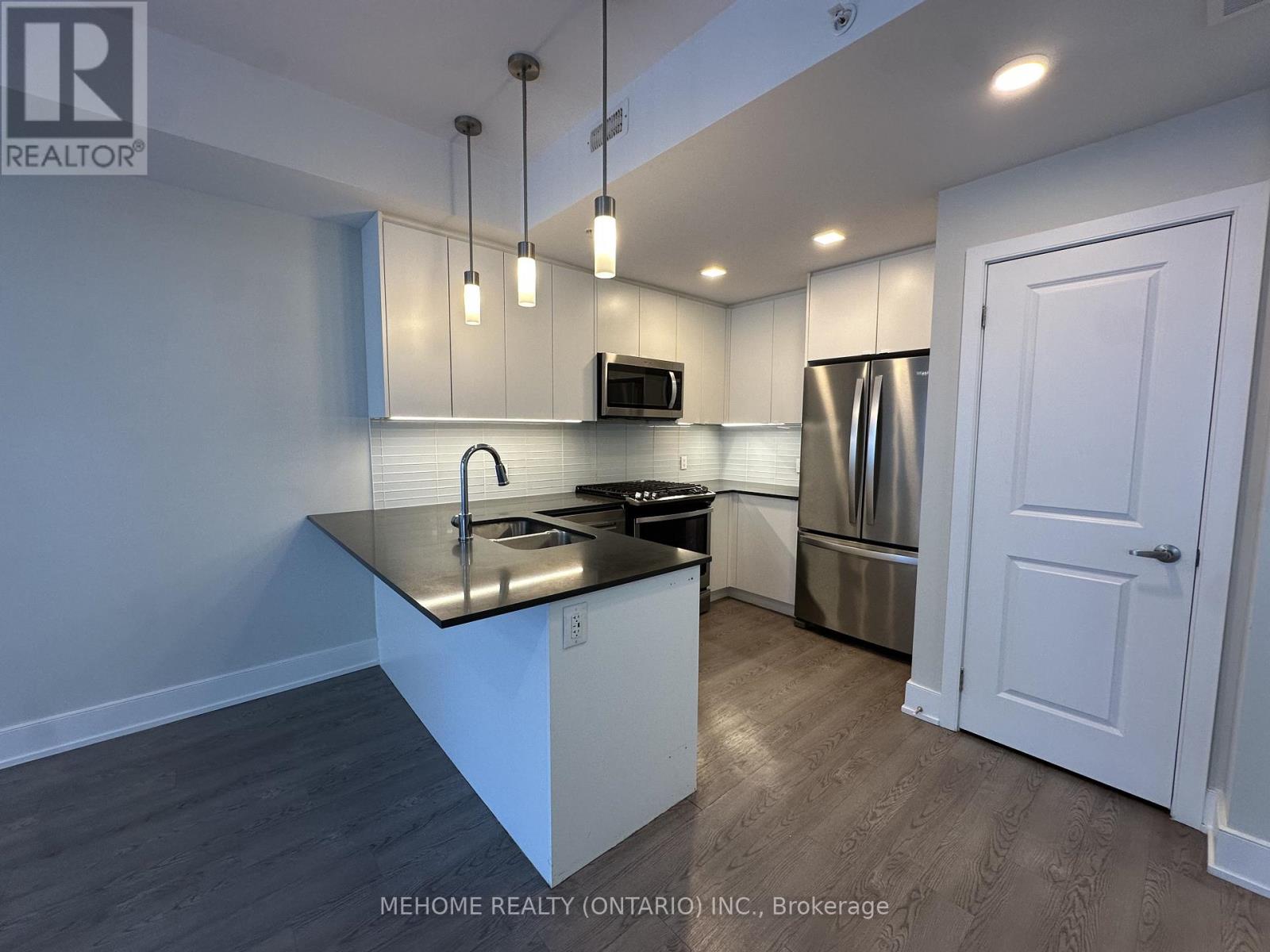 5 - 1265 Birchmount Road, Toronto, Ontario  M1P 0E9 - Photo 2 - E12760236