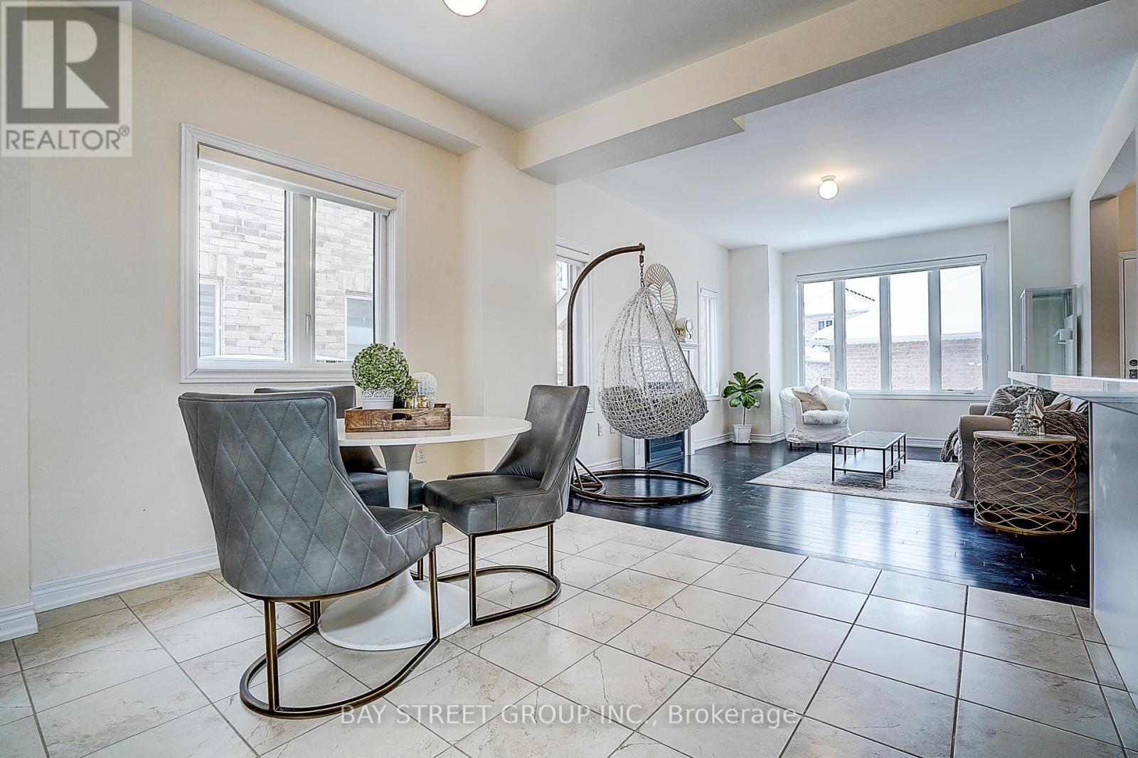 86 Autumn Glow Drive, Markham, Ontario  L6B 0P6 - Photo 16 - N12757116