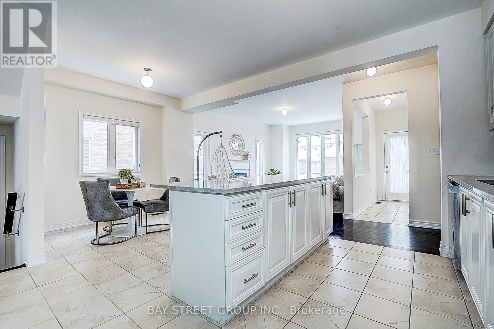 86 Autumn Glow Drive, Markham, Ontario  L6B 0P6 - Photo 21 - N12757116