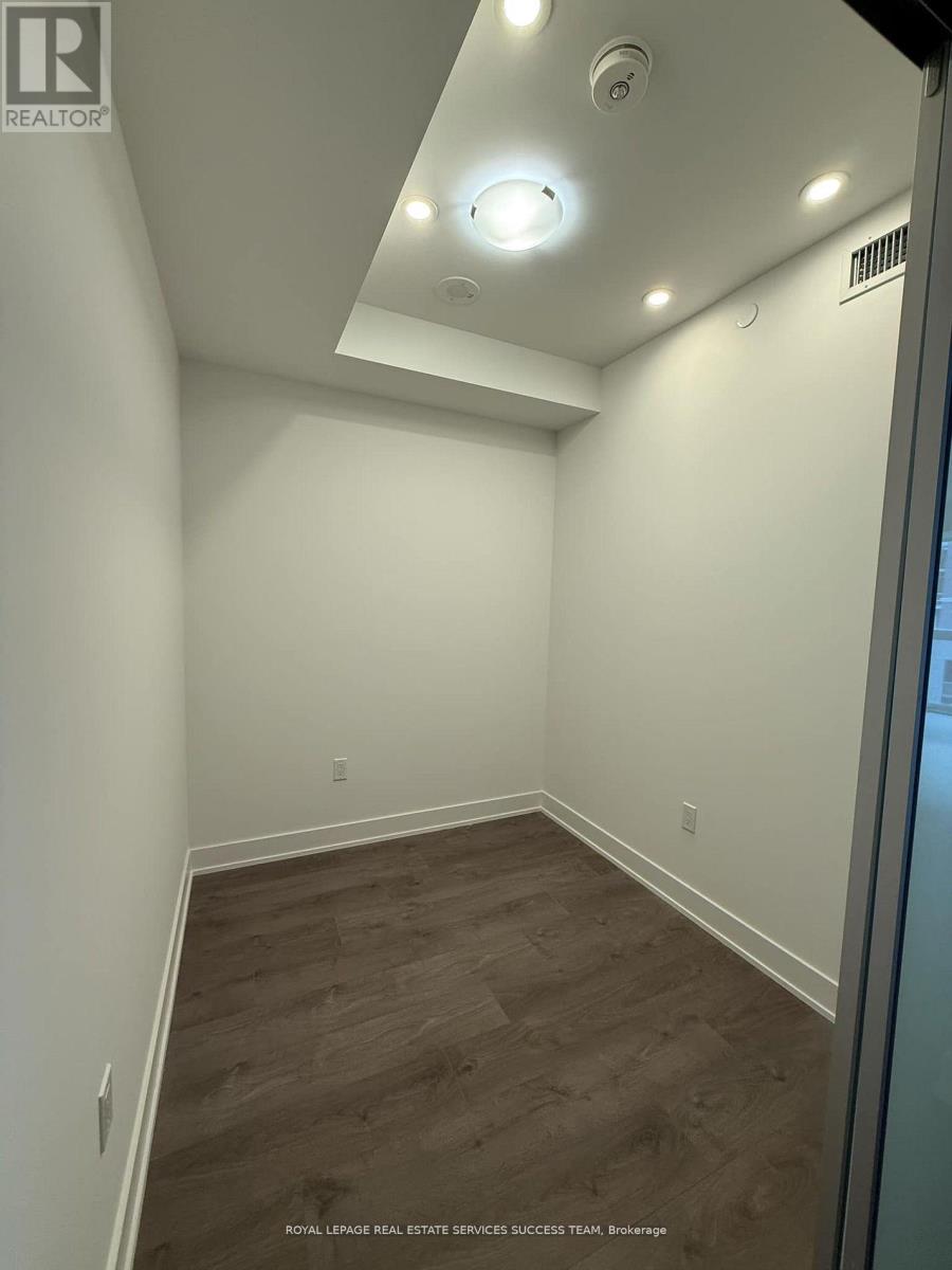 607 - 2333 Khalsa Gate, Oakville, Ontario  L6M 0X7 - Photo 7 - W12760242