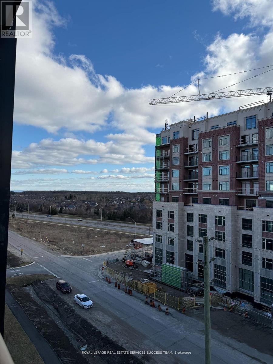 607 - 2333 Khalsa Gate, Oakville, Ontario  L6M 0X7 - Photo 9 - W12760242