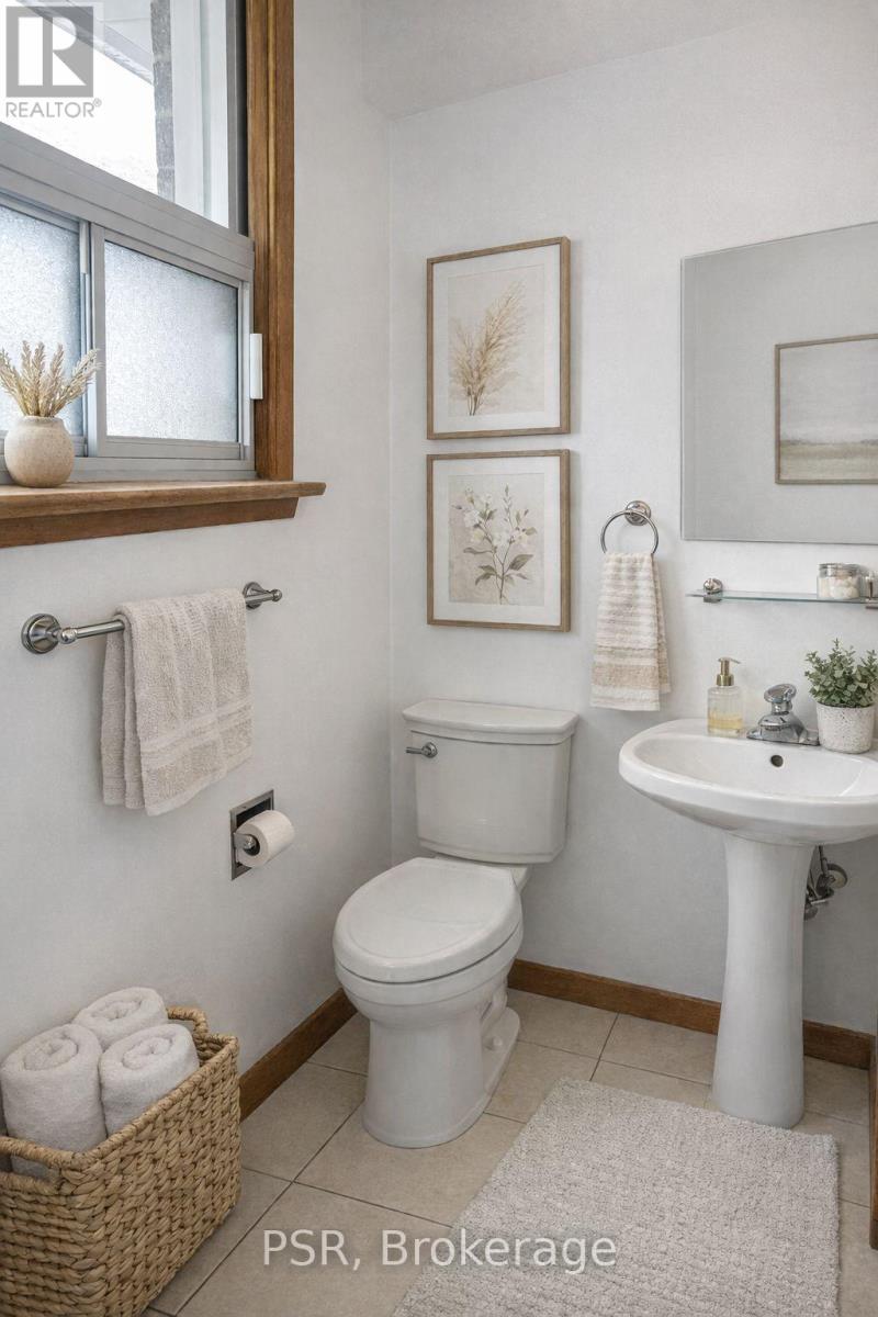 56 Ashmount Crescent, Toronto, Ontario  M9R 1E1 - Photo 14 - W12760254