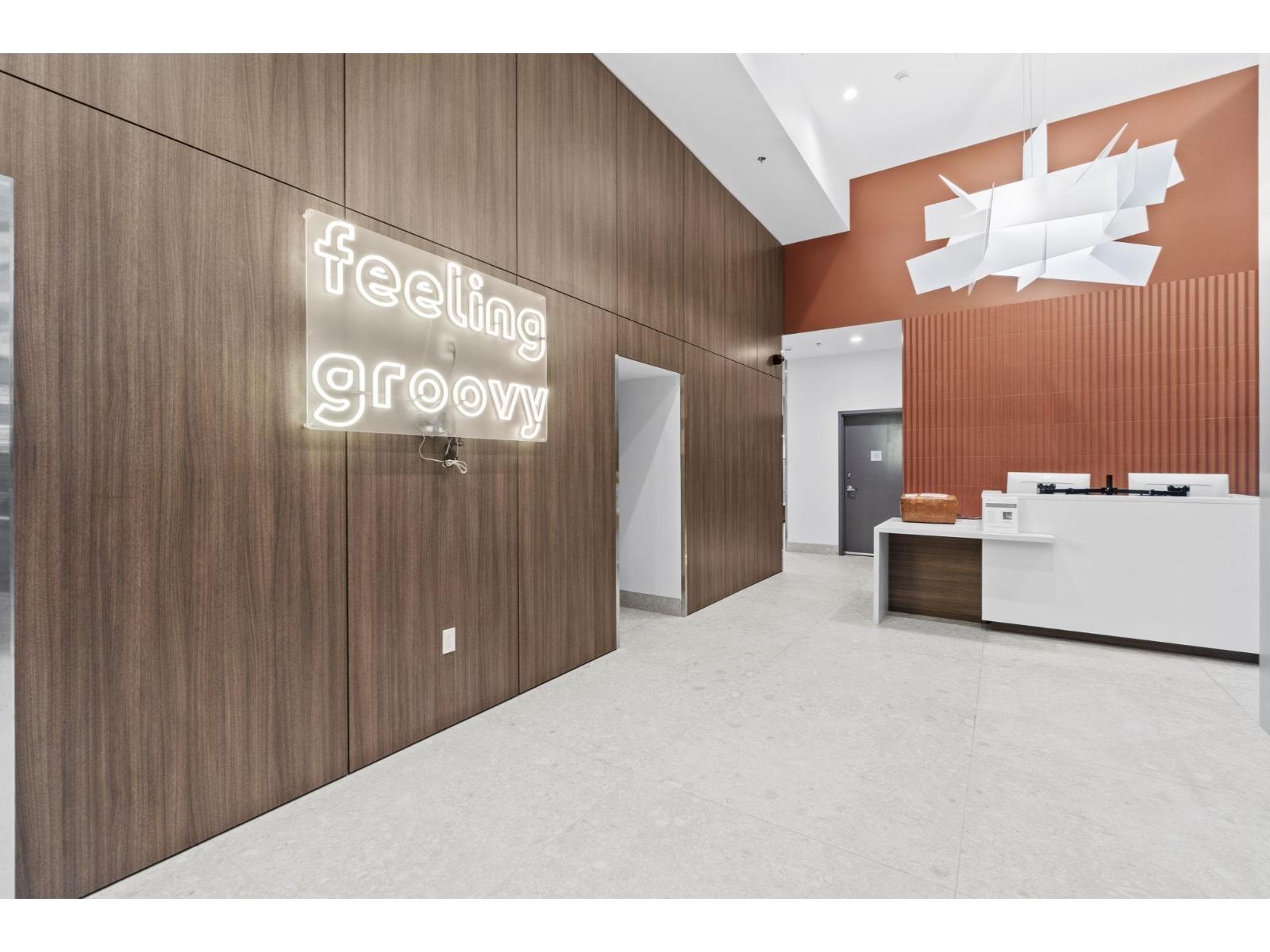 1203 13675 107a Avenue, Surrey, British Columbia  V3T 2H3 - Photo 4 - R3085974