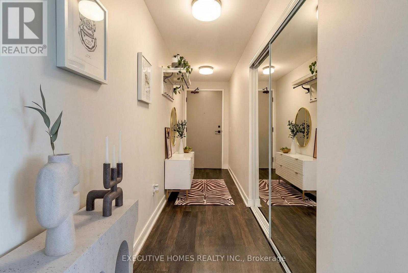 901 - 60 Tannery Road, Toronto, Ontario  M5A 0S8 - Photo 2 - C12750350