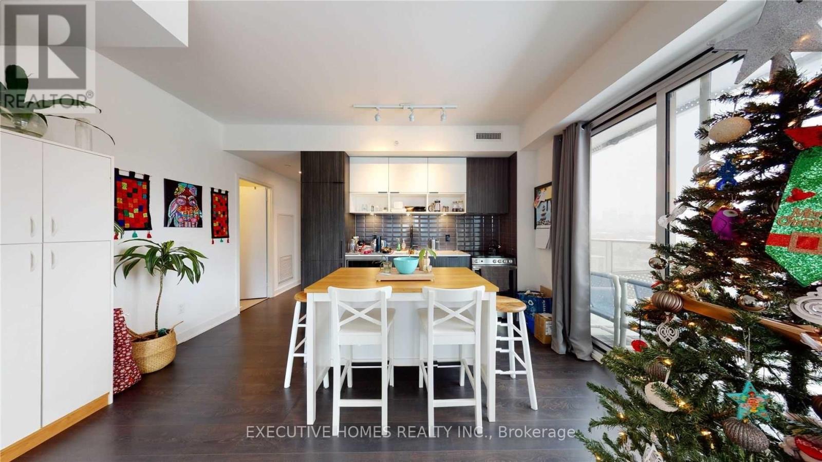 901 - 60 Tannery Road, Toronto, Ontario  M5A 0S8 - Photo 15 - C12750350