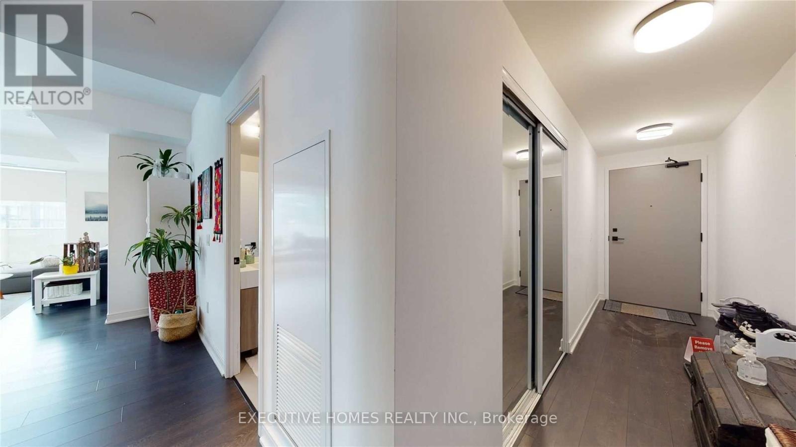 901 - 60 Tannery Road, Toronto, Ontario  M5A 0S8 - Photo 3 - C12750350